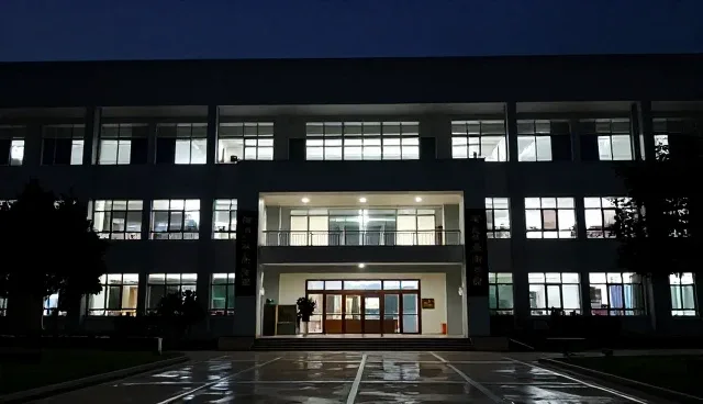 软件开发中的需求变更如何影响成本控制